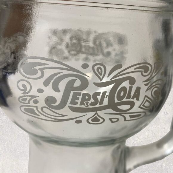 Pepsi Cola Glasses Vintage 1970 - SET of TWO Glass Mugs - Picture 6 of 8